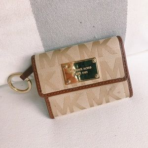 Michael Kors Keychain Wallet